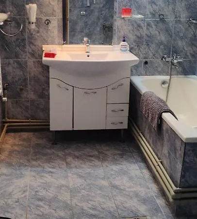 Gæstehus Casa Magnolia Douăzeci şi Trei August