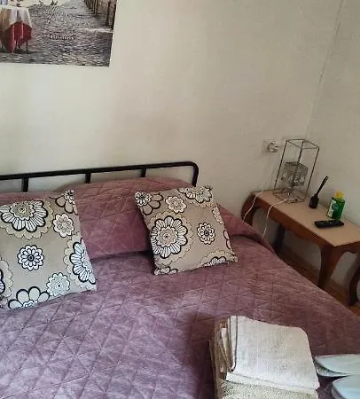 Casa Magnolia * Douazeci si Trei August